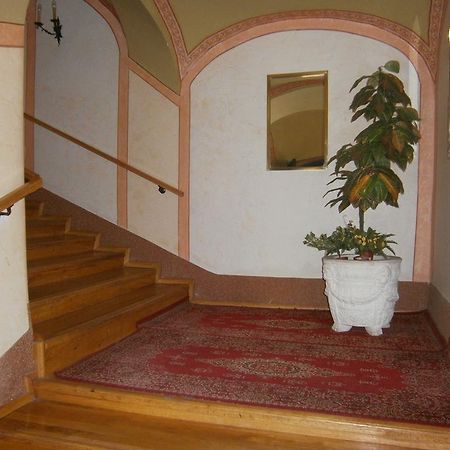 Kastelyfogado Sitke Hotel Luaran gambar